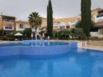 Ground Floor Apartment For Sale  in  Anarita