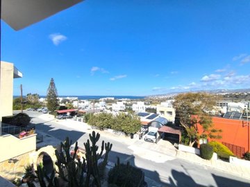 Apartment For Sale  in  Chlorakas