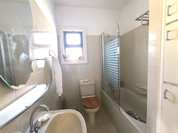 Apartment For Sale  in  Chlorakas