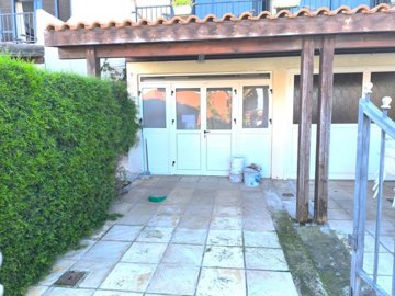 Apartment For Sale  in  Chlorakas