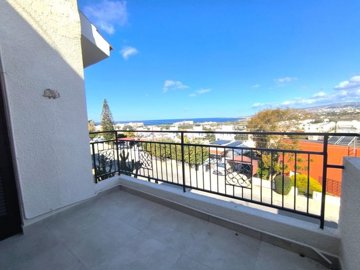 Apartment For Sale  in  Chlorakas