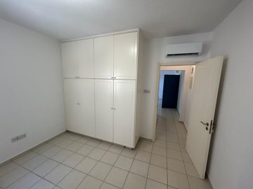 Apartment For Sale  in  Kato Paphos - Universal