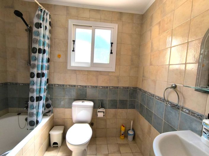 Image No.19-3 Bed Villa for sale