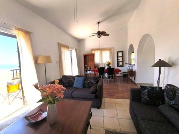 Detached Villa For Sale  in  Tsada