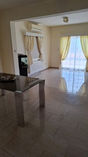 Image No.4-4 Bed Villa for sale