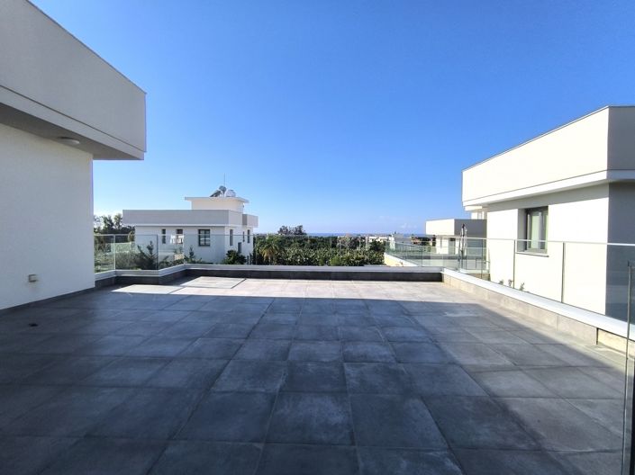 Image No.18-4 Bed Villa for sale