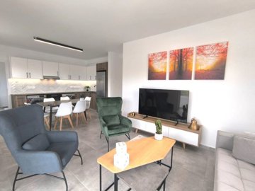 Apartment For Sale  in  Geroskipou