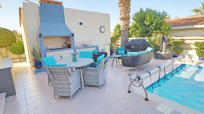 Image No.25-3 Bed Bungalow for sale