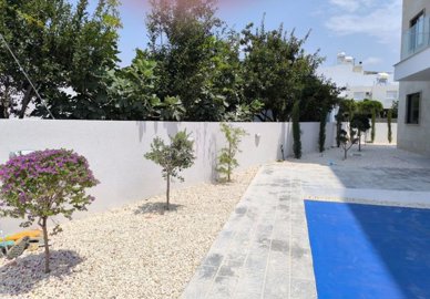 Apartment For Sale  in  Kato Paphos - Universal