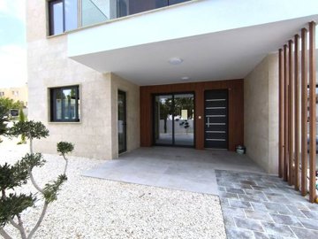 Apartment For Sale  in  Kato Paphos - Universal