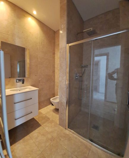 Image No.11-4 Bed Villa for sale