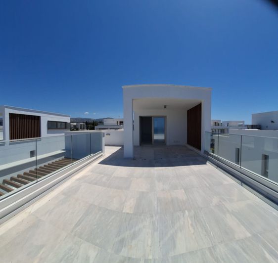 Image No.17-4 Bed Villa for sale