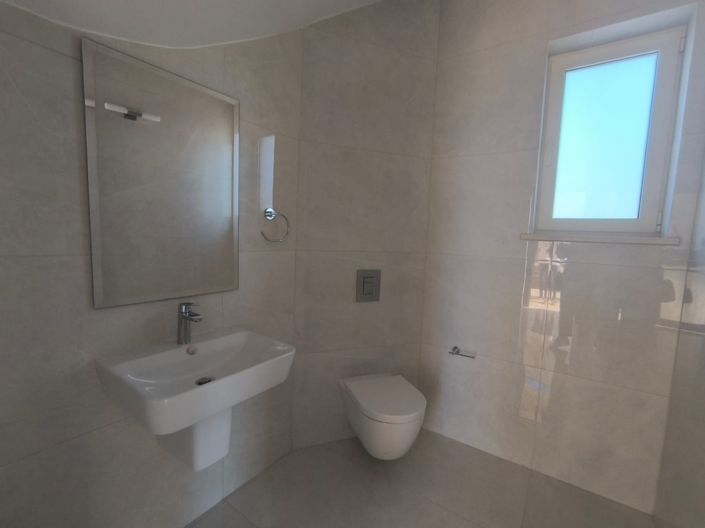 Image No.13-3 Bed Villa for sale