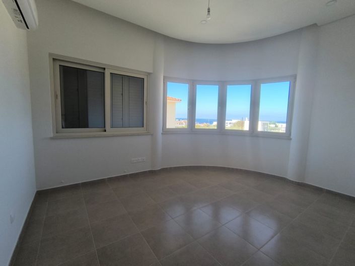 Image No.15-3 Bed Villa for sale