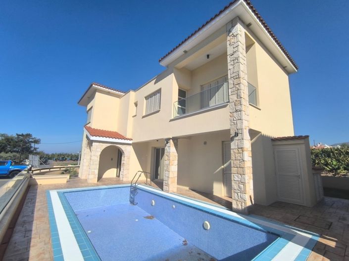 Image No.2-3 Bed Villa for sale