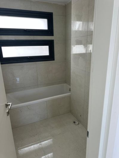 Image No.8-3 Bed Villa for sale