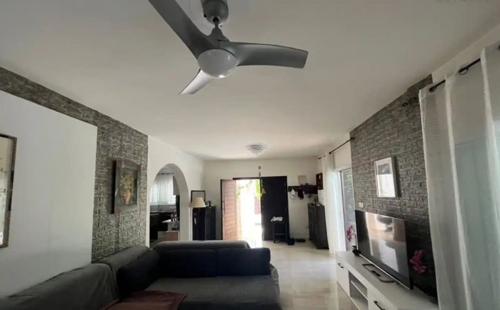 Image No.4-4 Bed Villa for sale