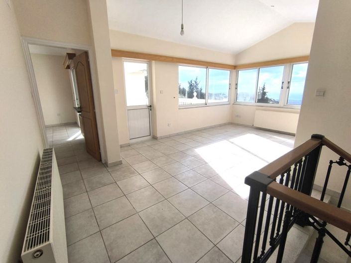 Image No.14-3 Bed Villa for sale