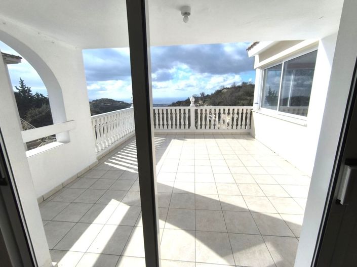 Image No.18-3 Bed Villa for sale