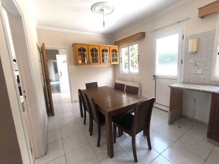 Image No.8-3 Bed Villa for sale