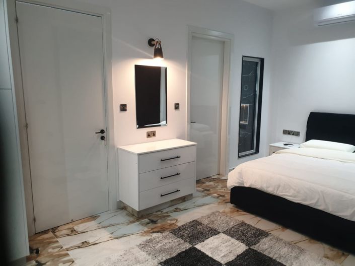 Image No.18-5 Bed Villa for sale