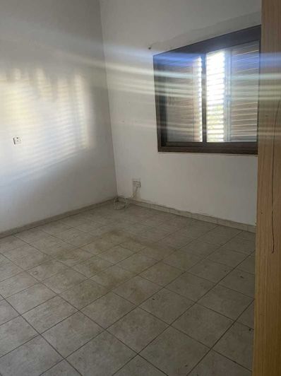 Image No.11-3 Bed Townhouse for sale