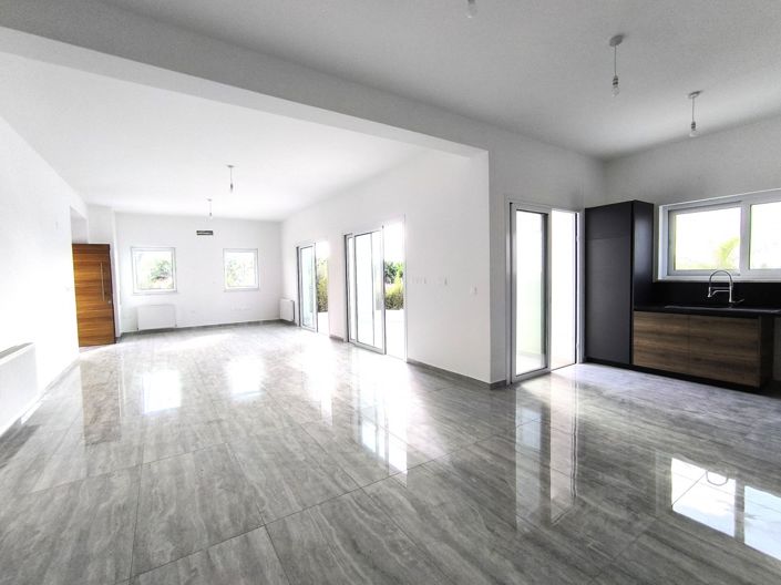 Image No.4-4 Bed Villa for sale