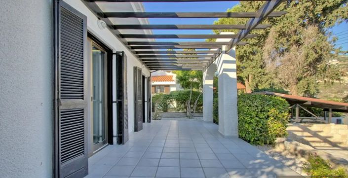 Image No.2-2 Bed Bungalow for sale