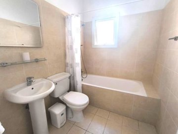 Apartment For Sale  in  Kato Paphos - Universal