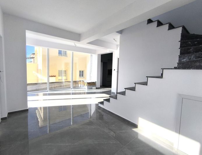 Image No.5-3 Bed Villa for sale