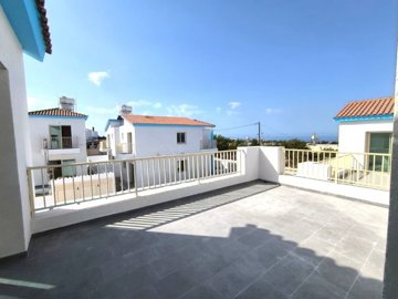 Detached Villa For Sale  in  Emba