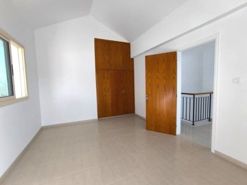 Detached Villa For Sale  in  Emba