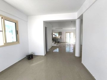 Detached Villa For Sale  in  Emba