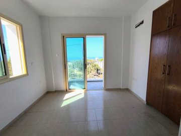 Detached Villa For Sale  in  Emba