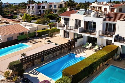 Town House For Sale  in  Peyia - Coral Bay