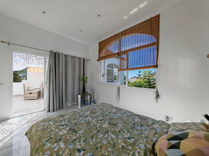 Image No.7-3 Bed Penthouse for sale