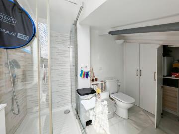 13-5fd73dea700db77384c091ca9818b1a9