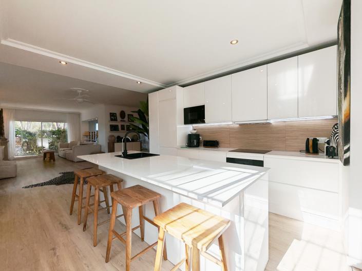 Image No.10-3 Bed Semi-Detached for sale