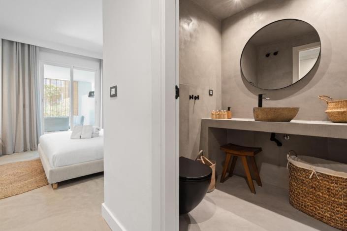 Image No.9-2 Bed Apartment for sale