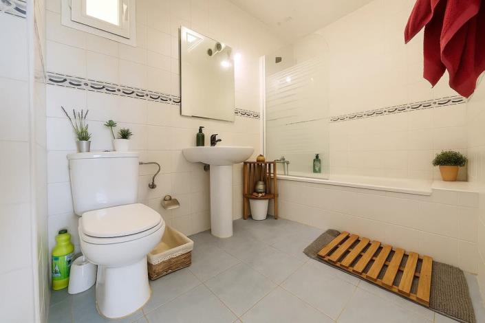 Image No.7-2 Bed Apartment for sale