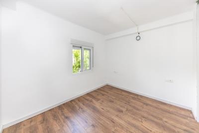 18-cc72f169493c096e712837ff5d8b6e41