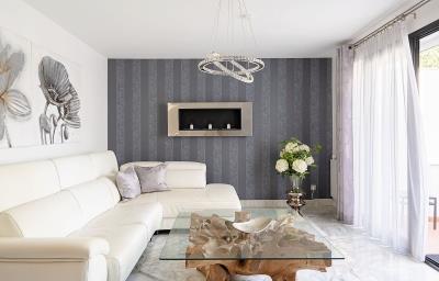 2-5bd7b9d04b45e33852eaf0ec6670150d