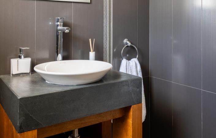 Image No.15-3 Bed Townhouse for sale