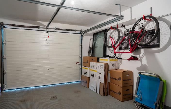 Image No.18-3 Bed Townhouse for sale