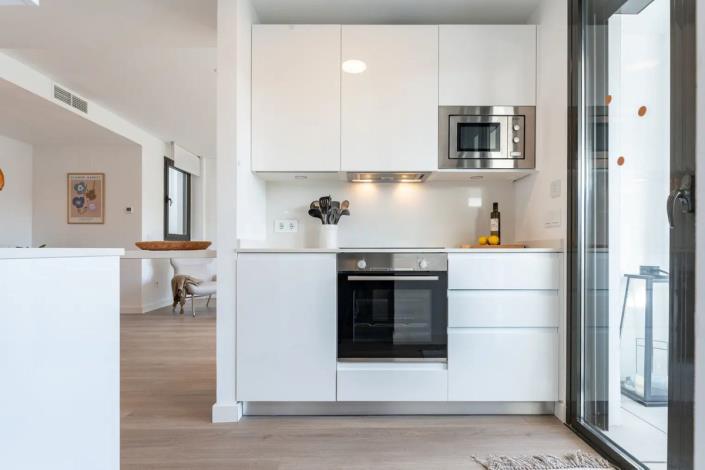 Image No.3-3 Bed Apartment for sale