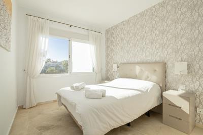 3-e898b2bb2a2fdfd06d2c39894dce8316