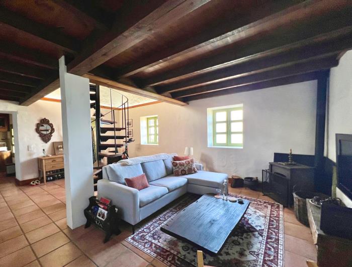 Image No.4-2 Bed House for sale