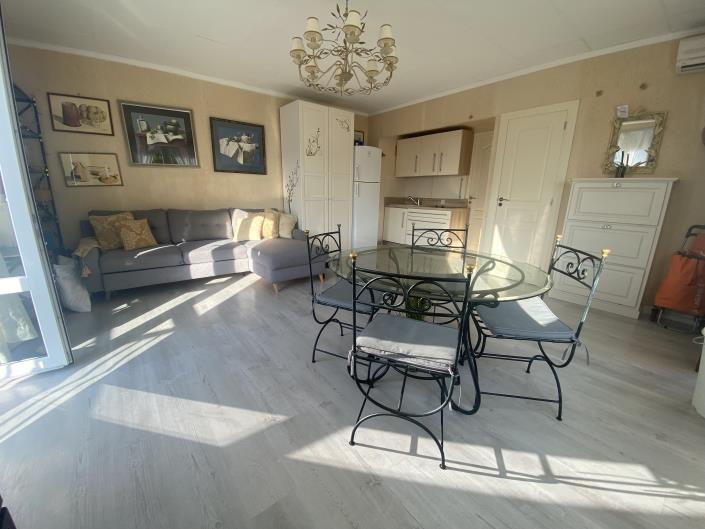 Image No.9-1 Bed Apartment for sale