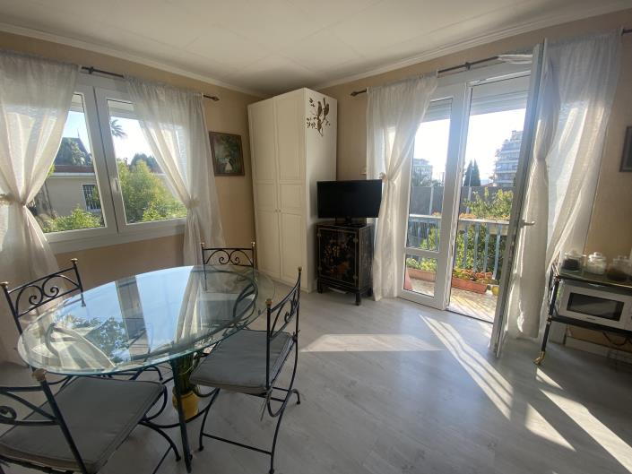 Image No.13-1 Bed Apartment for sale