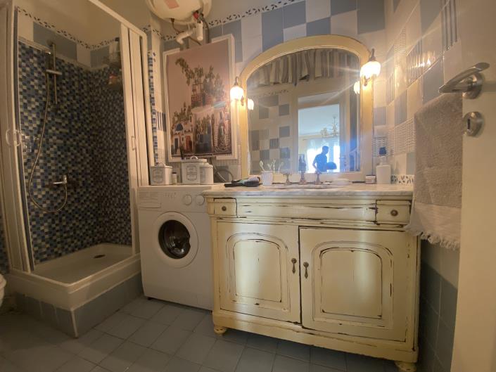 Image No.21-1 Bed Apartment for sale